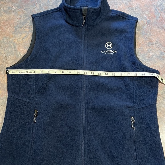 EUC Ladies Large Port Authority Fleece Vest - Picture 10 of 11
